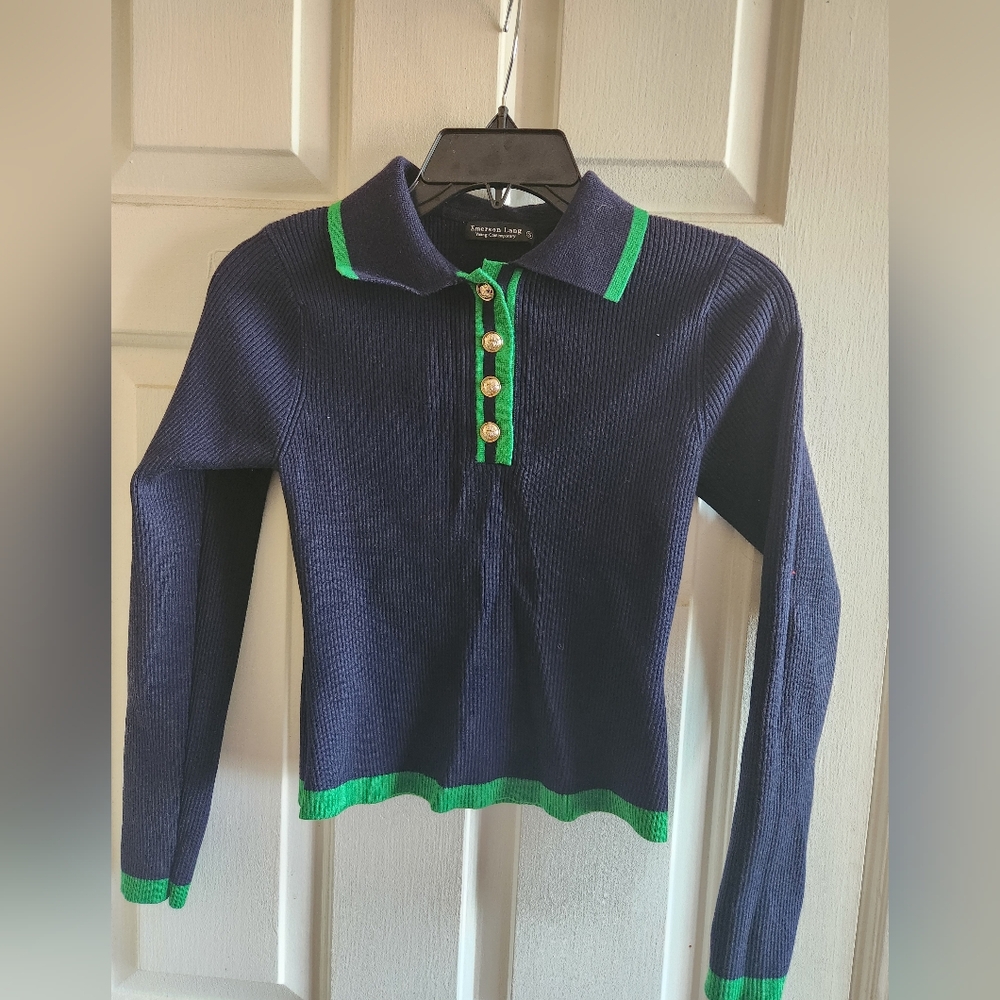 Hollister Blue and Green Crew Neck Sweater